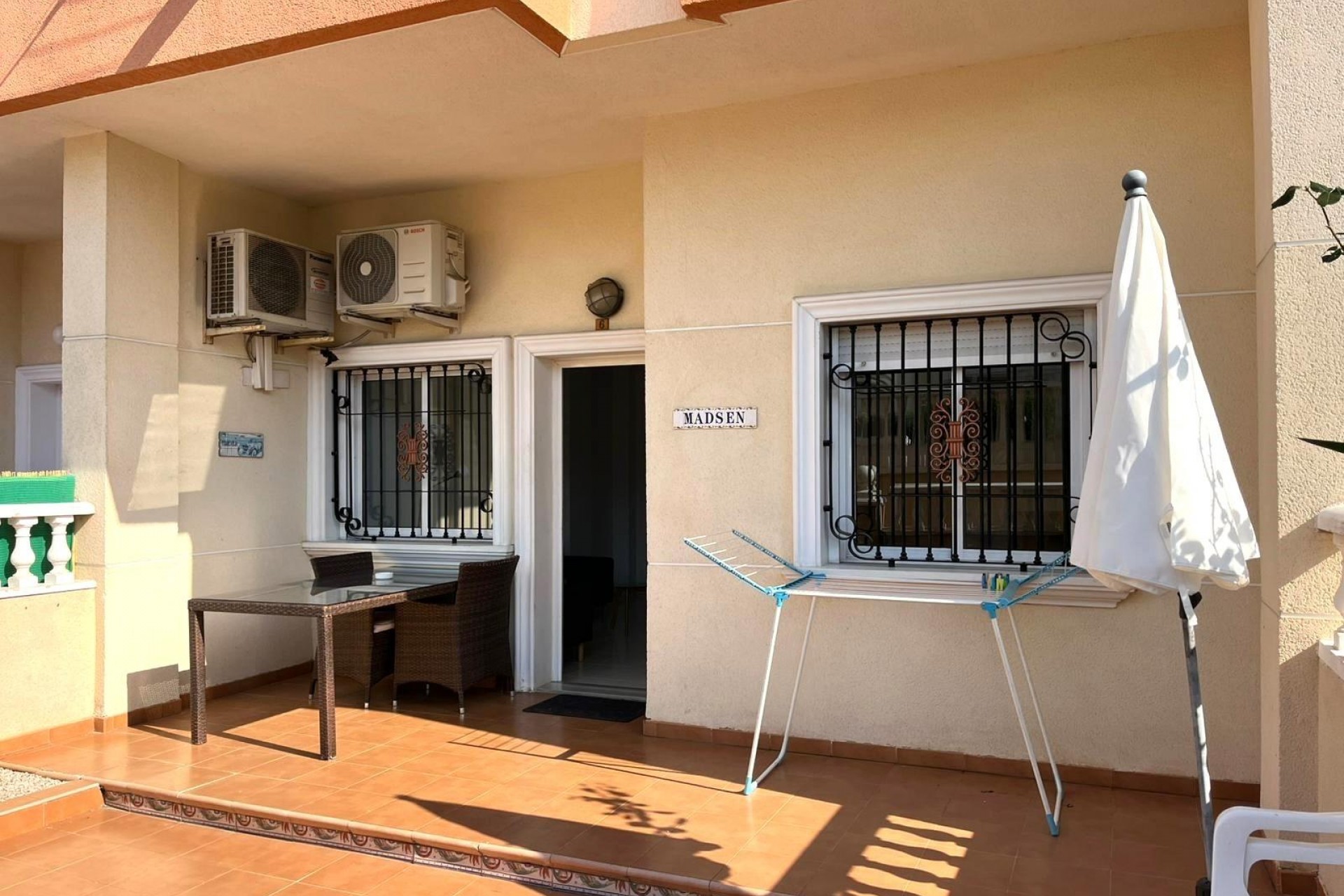 Återförsäljning - Bungalow -
Torrevieja - Estacion De Autobuses