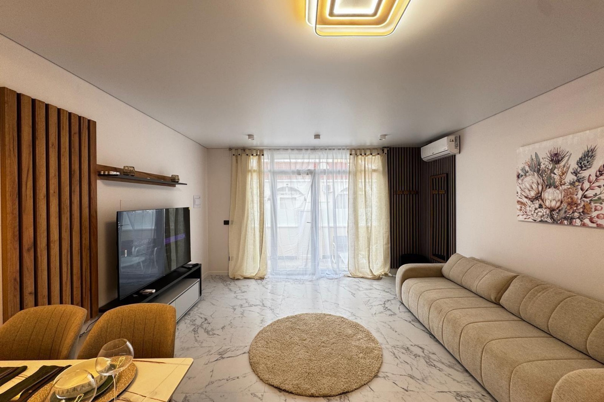 Återförsäljning - Bungalow -
Torrevieja - La Siesta - El Salado - Torreta