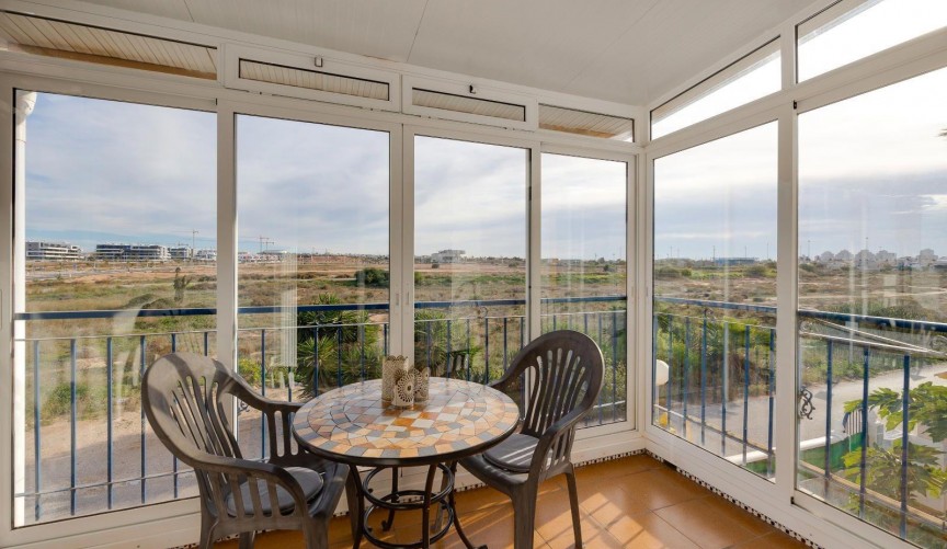 Återförsäljning - Bungalow -
Torrevieja - La Siesta - El Salado - Torreta