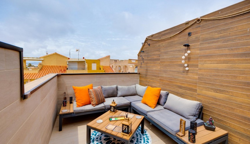 Återförsäljning - Bungalow -
Torrevieja - La Siesta - El Salado - Torreta