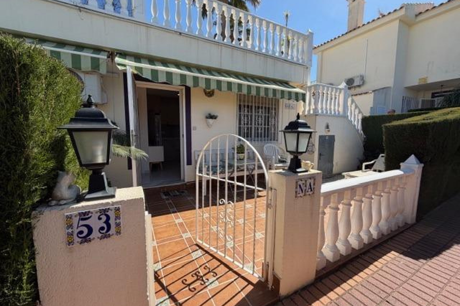 Återförsäljning - Bungalow -
Torrevieja - La Siesta
