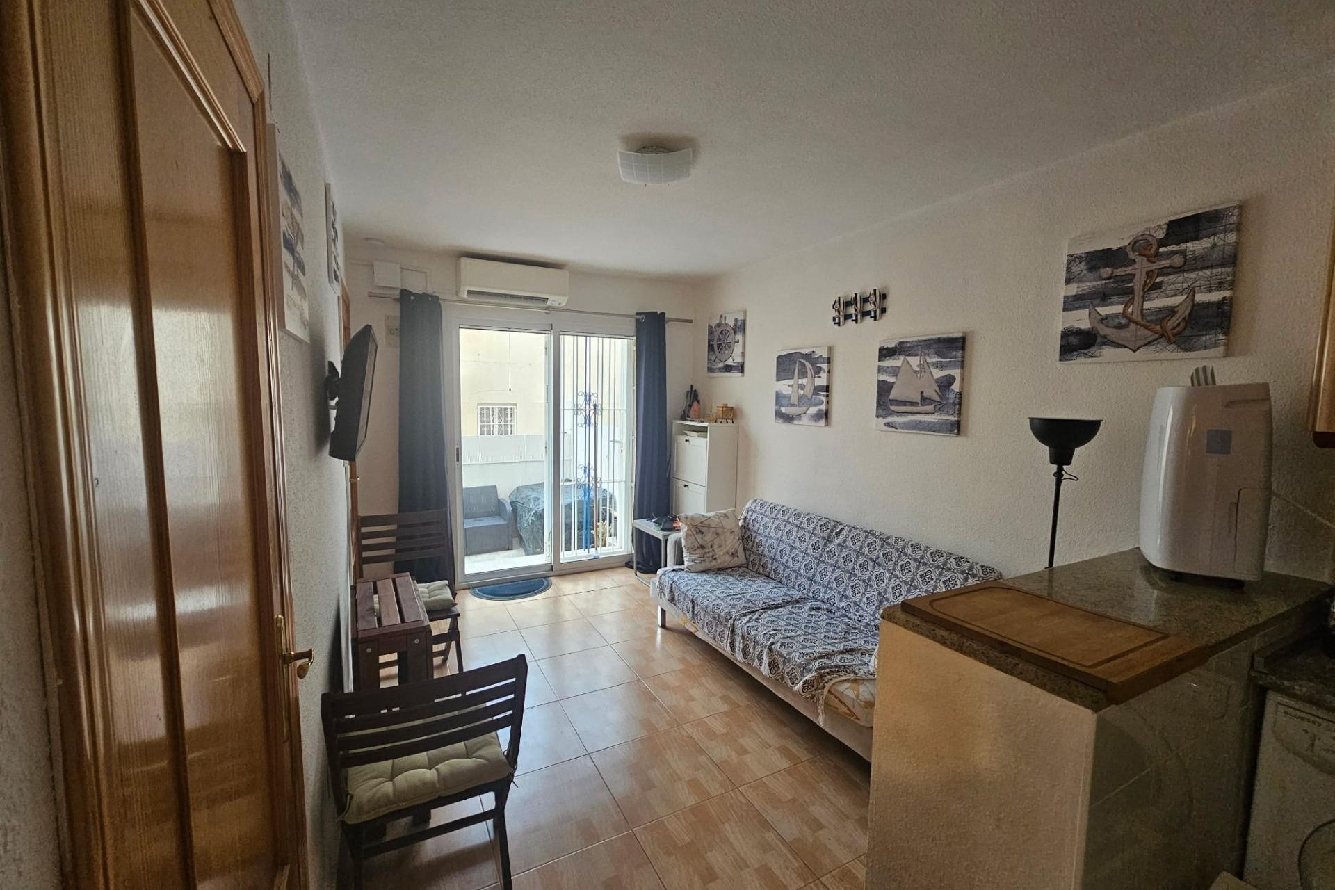Återförsäljning - Bungalow -
Torrevieja - Lago Jardin
