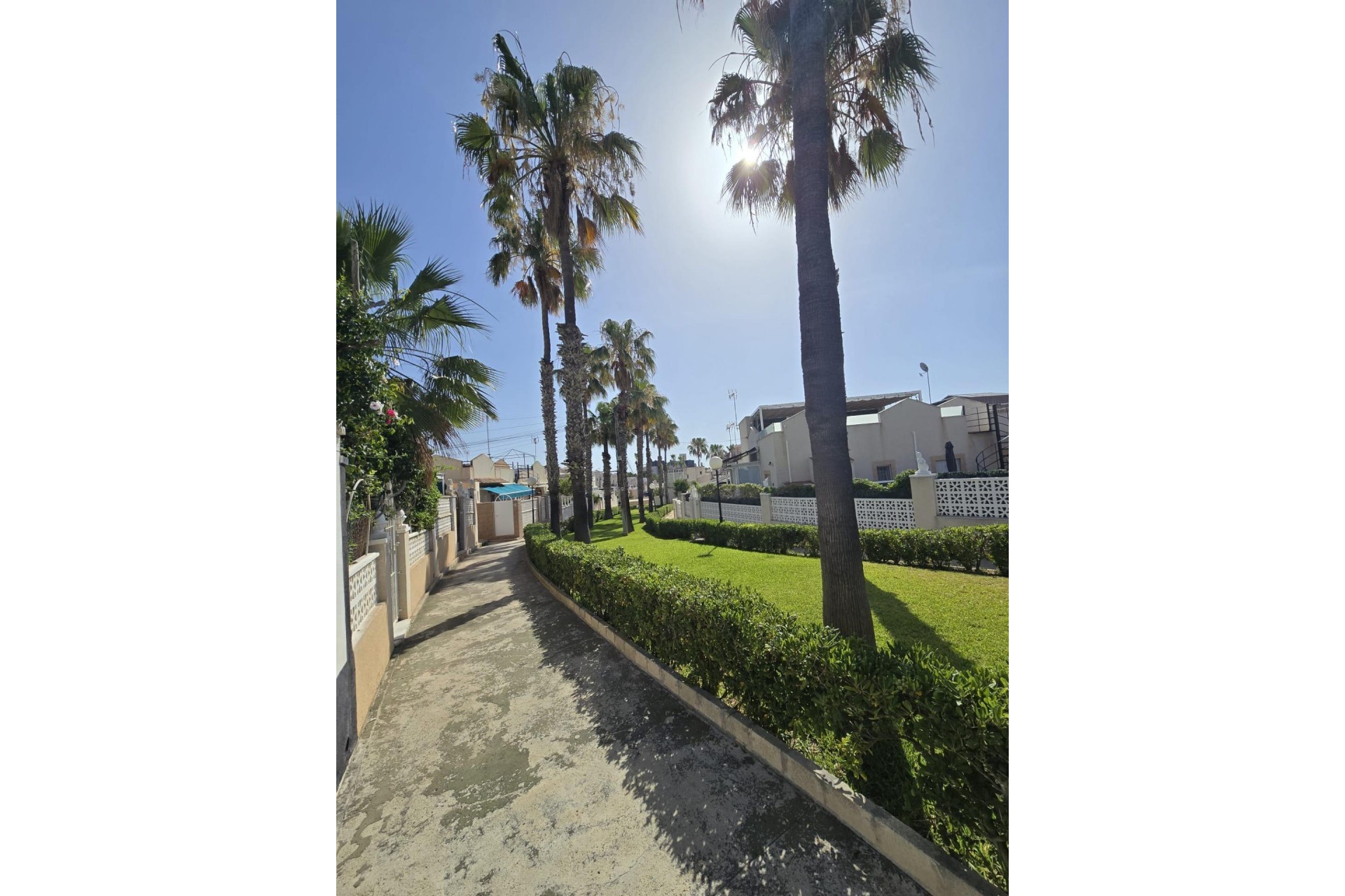 Återförsäljning - Bungalow -
Torrevieja - Los Balcones