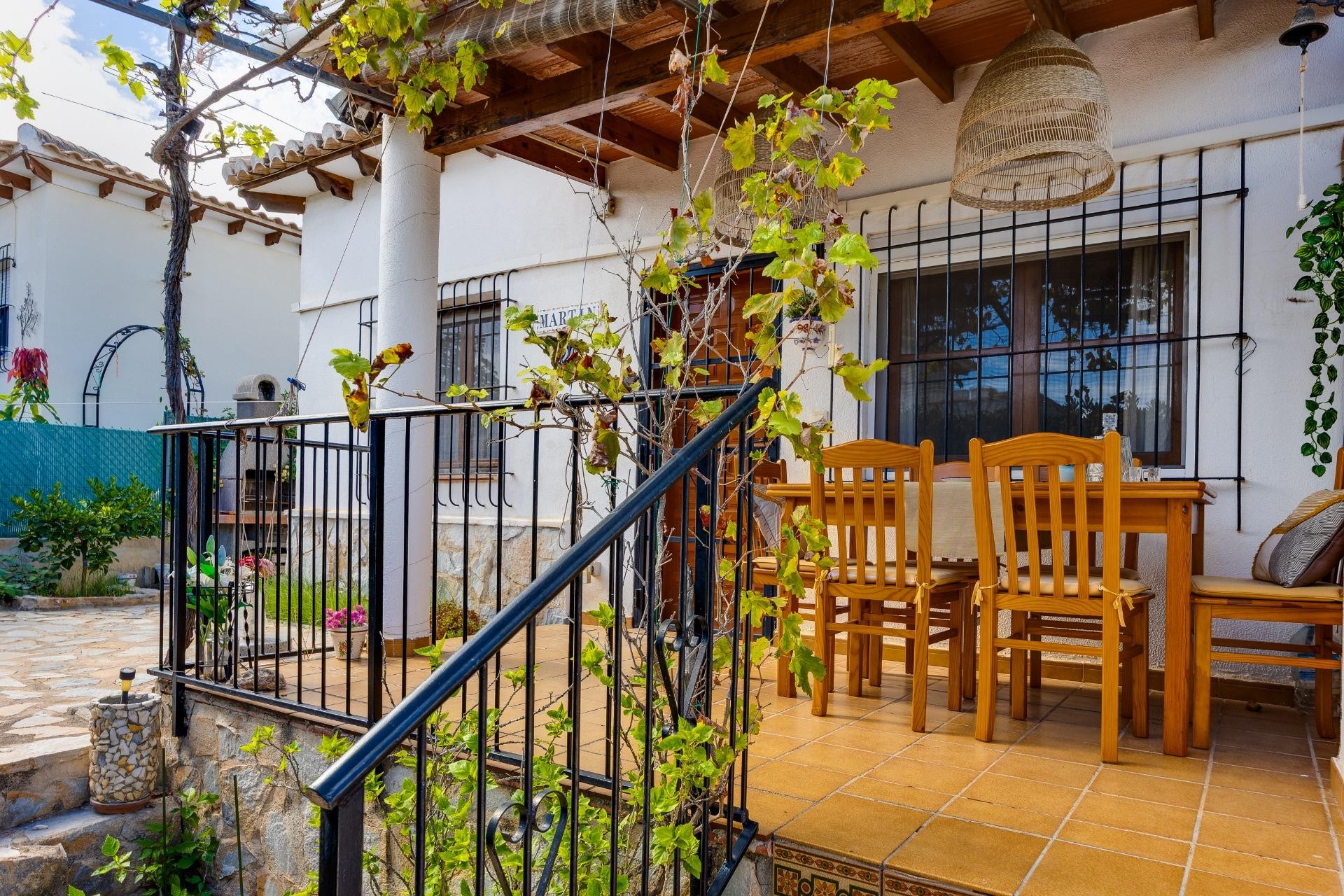Återförsäljning - Bungalow -
Torrevieja - Los Balcones