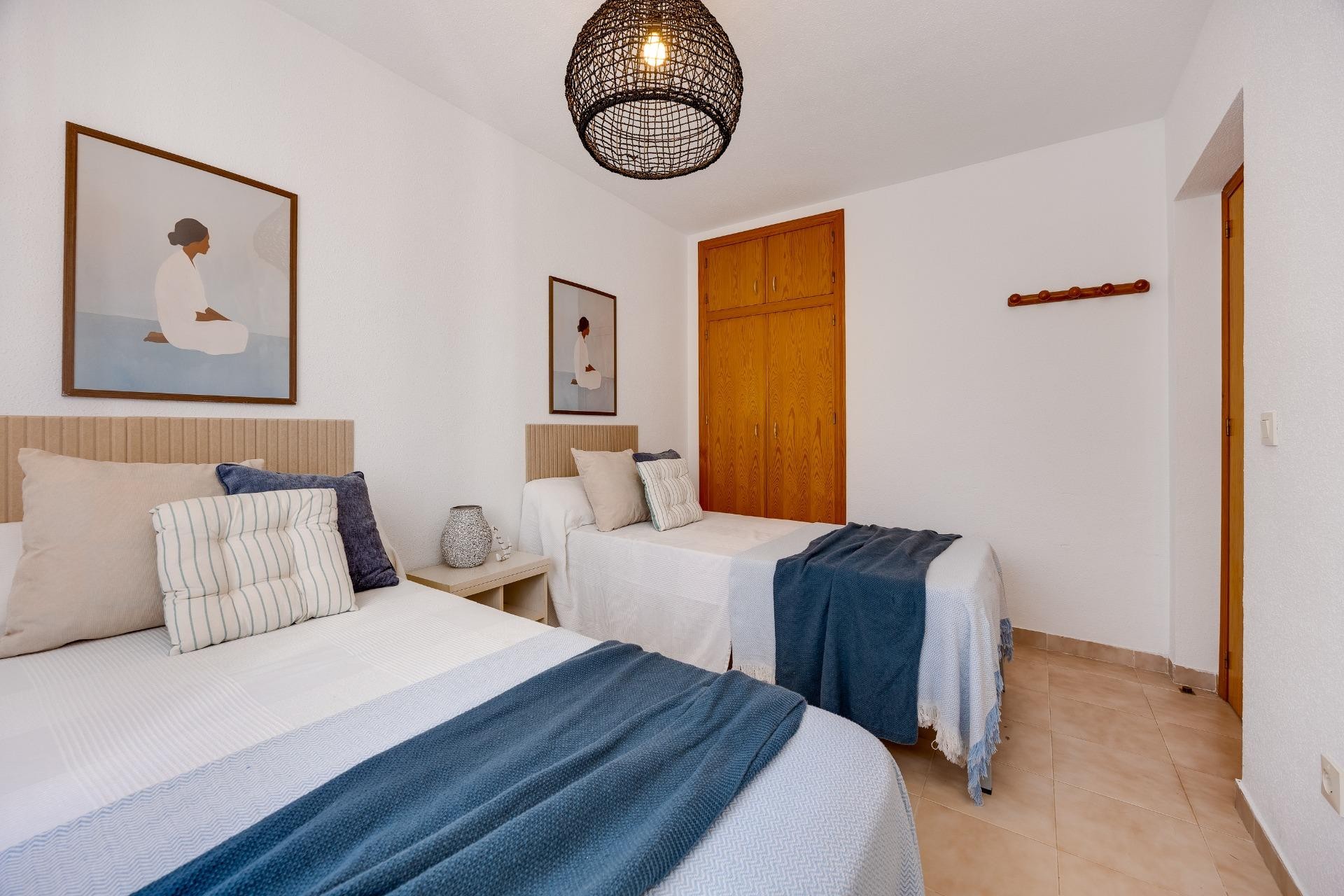 Återförsäljning - Bungalow -
Torrevieja - Los Balcones