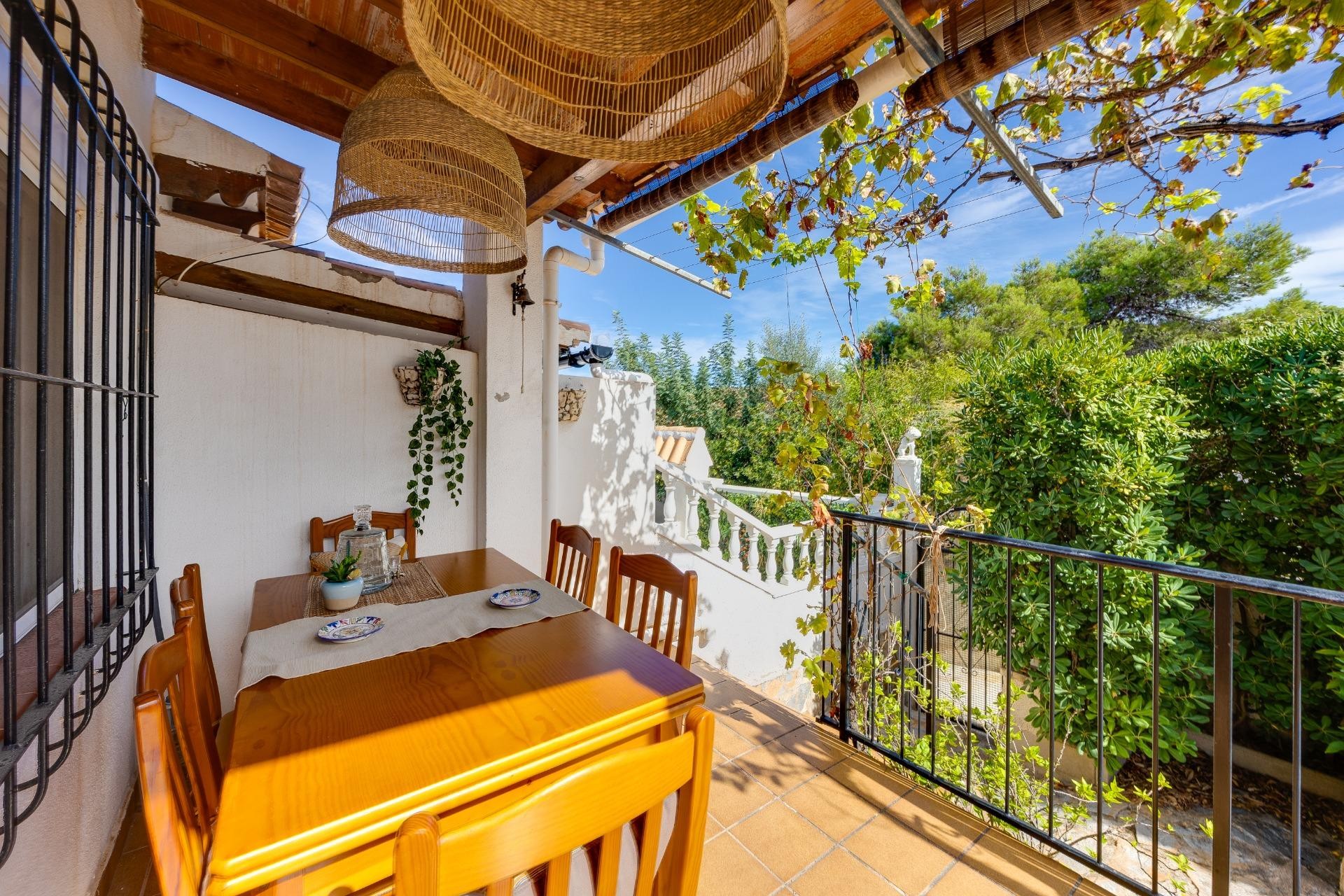 Återförsäljning - Bungalow -
Torrevieja - Los Balcones