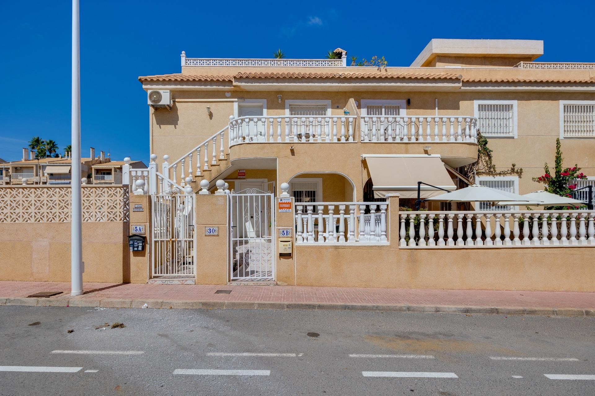 Återförsäljning - Bungalow -
Torrevieja - Los Frutales