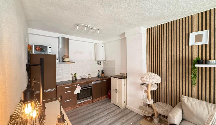 Återförsäljning - Bungalow -
Torrevieja - Playa del Cura