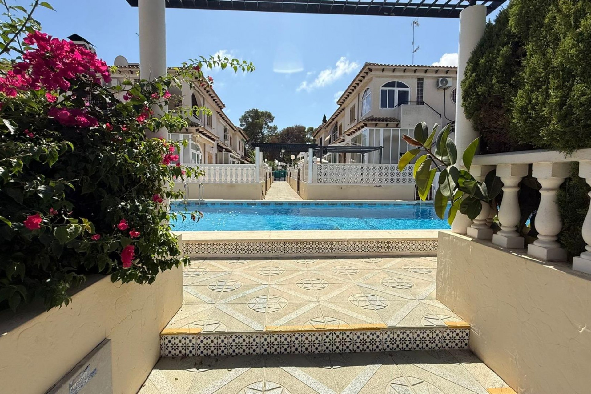 Återförsäljning - Bungalow -
Torrevieja - Punta Prima