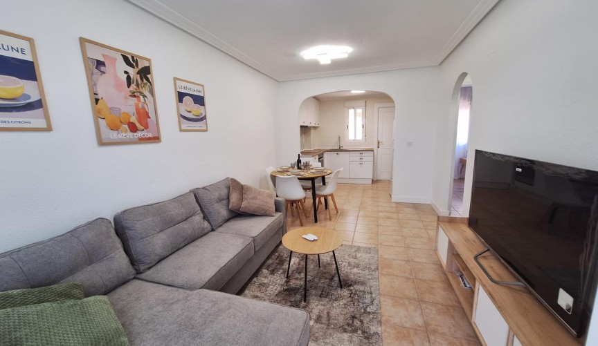 Återförsäljning - Bungalow -
Torrevieja - Sector 25