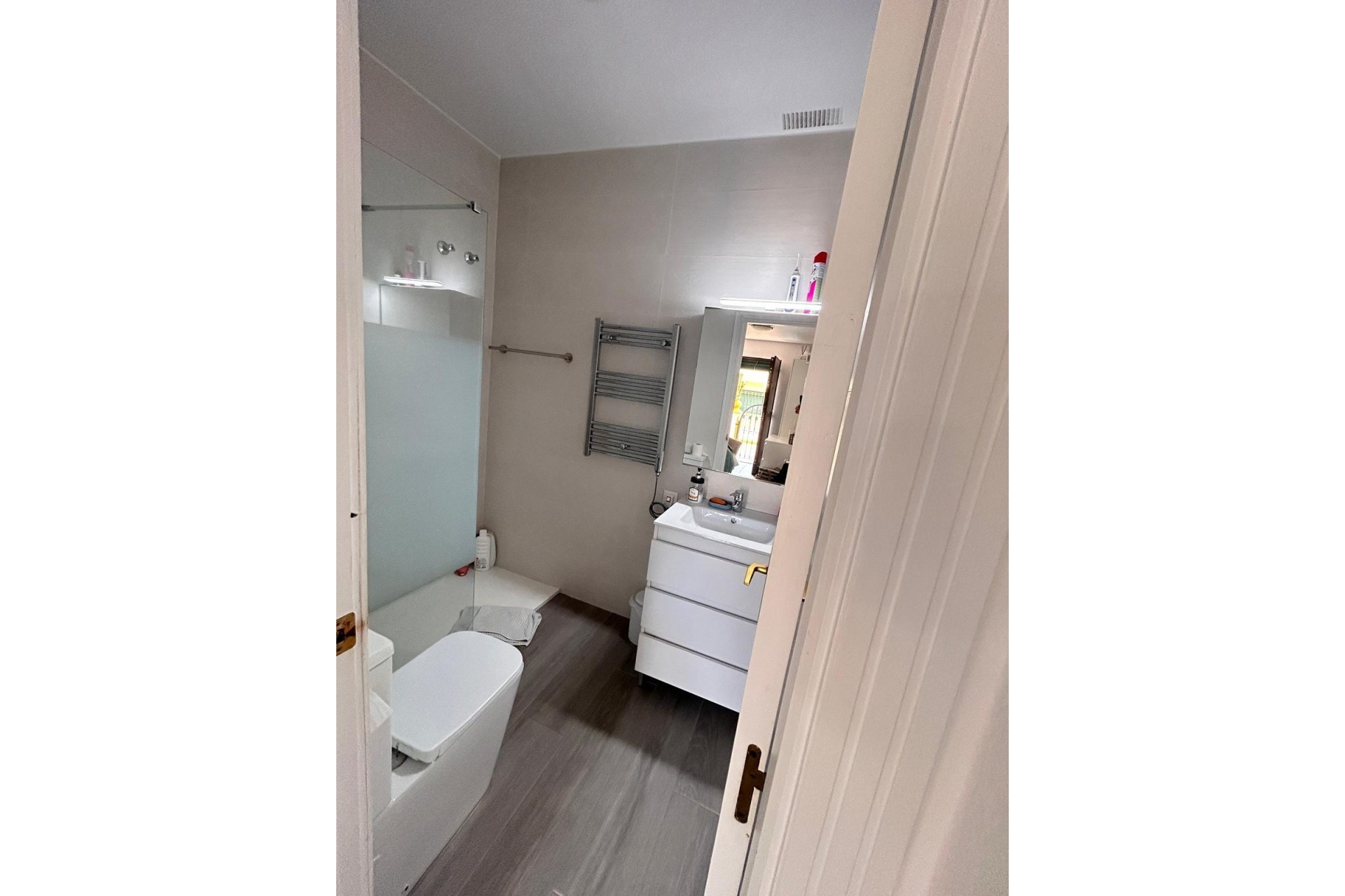 Återförsäljning - Bungalow -
Torrevieja - Torre La Mata