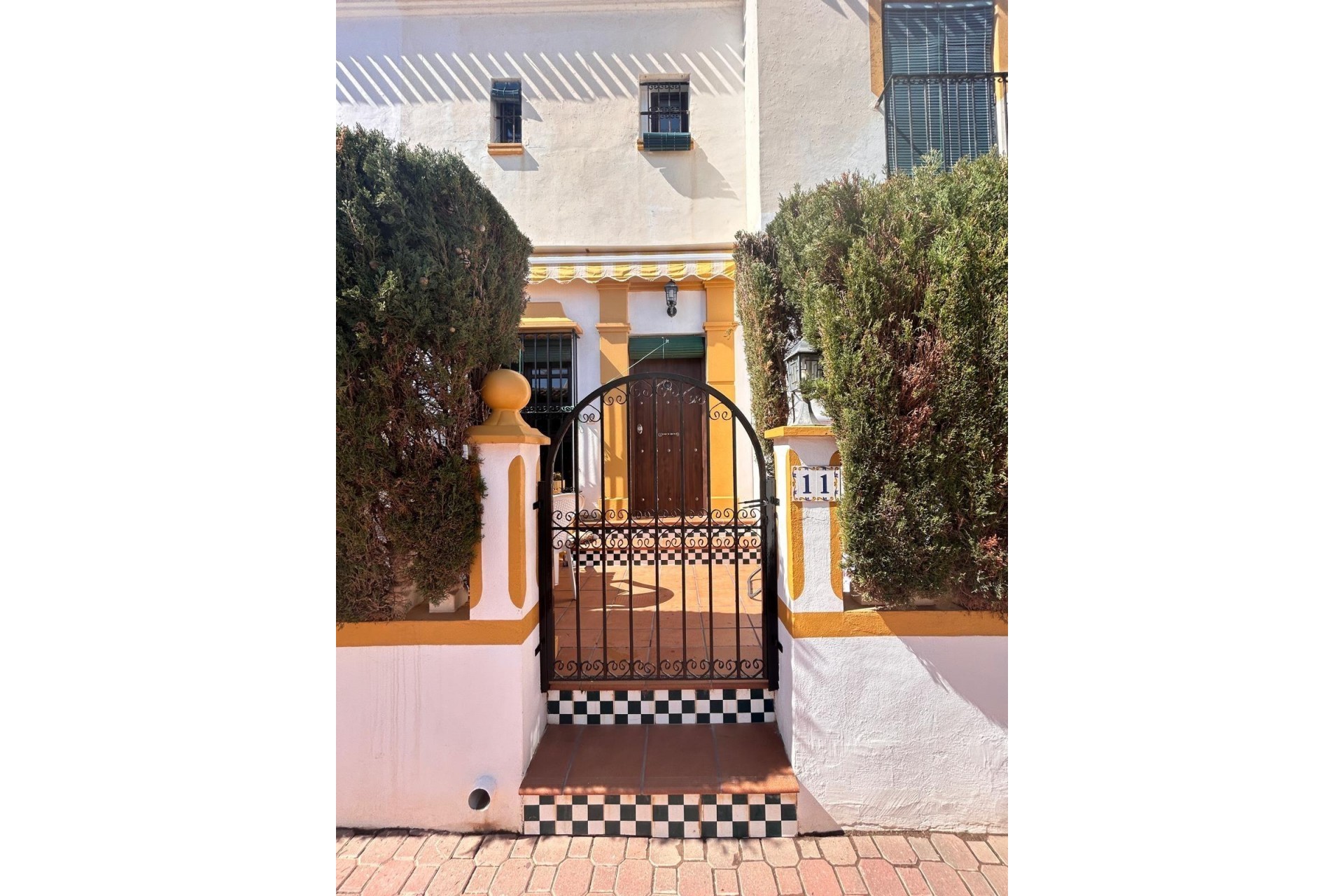 Återförsäljning - Bungalow -
Torrevieja - Torre La Mata