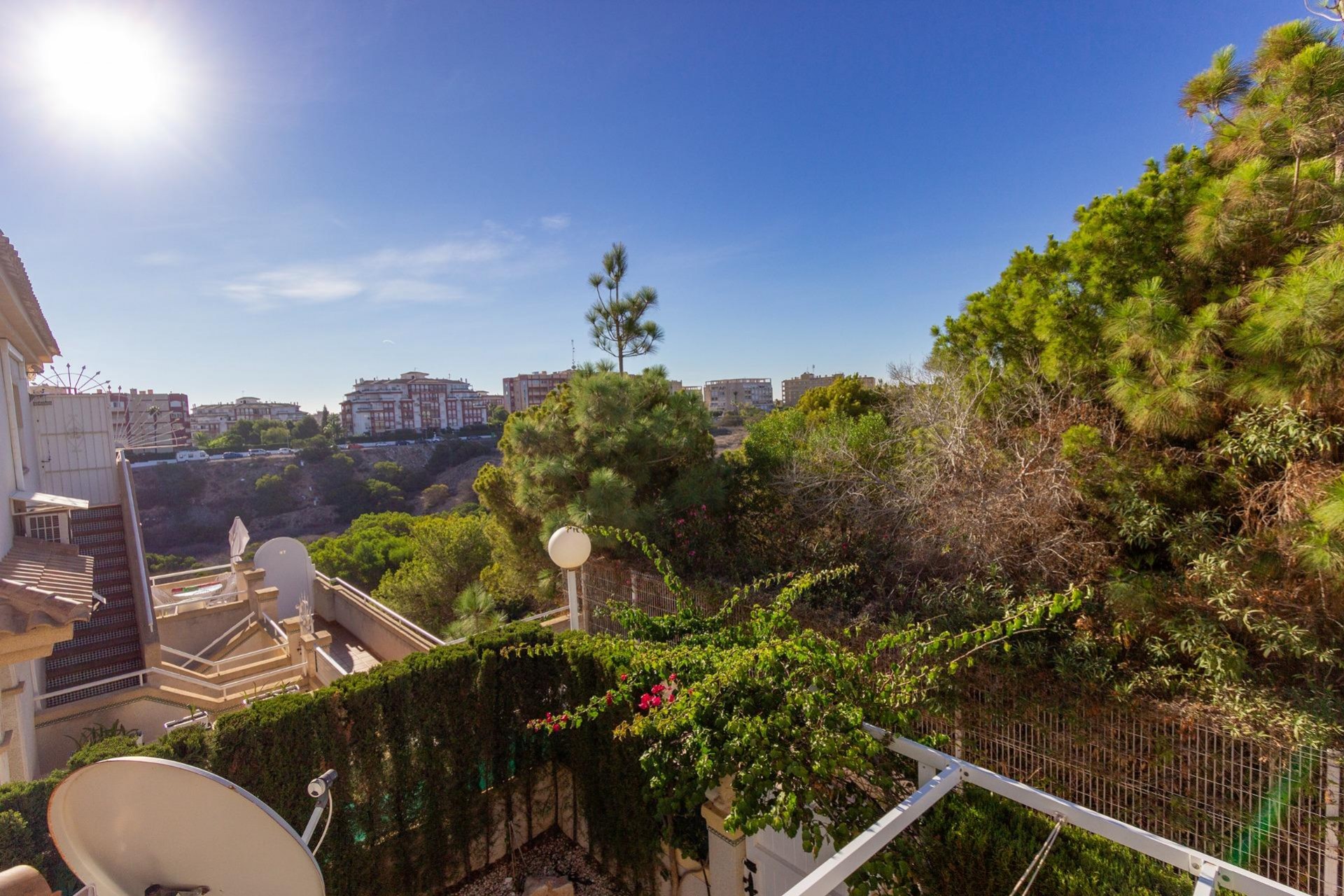 Återförsäljning - Bungalow -
Torrevieja - Torreblanca