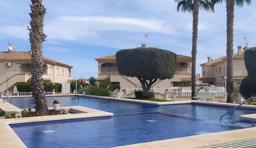 Återförsäljning - Bungalow -
Torrevieja - Torreblanca