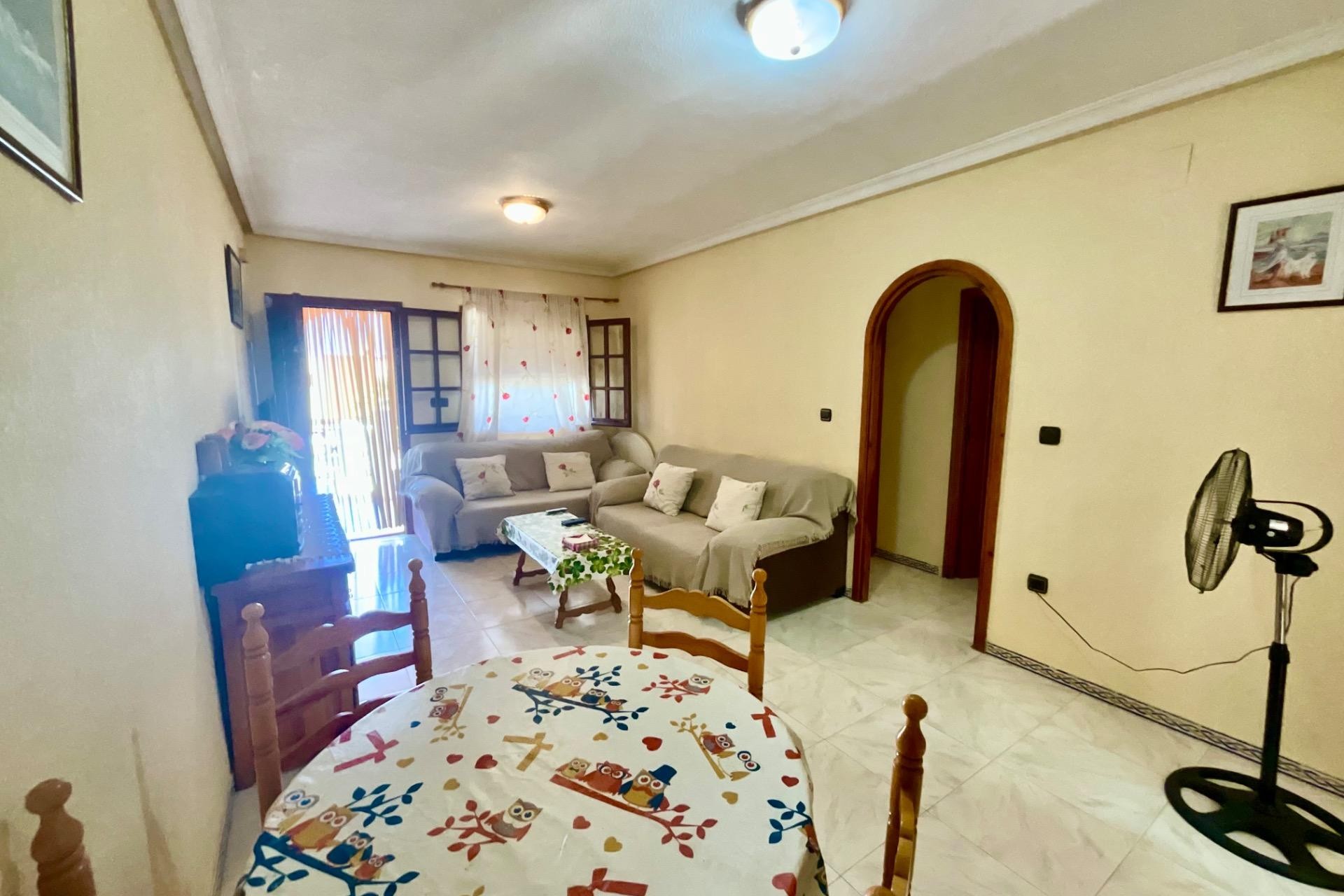Återförsäljning - Bungalow -
Torrevieja - Torreblanca