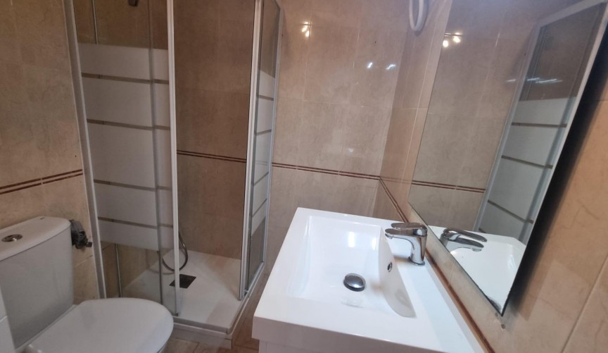 Återförsäljning - Bungalow -
Torrevieja - Torreblanca