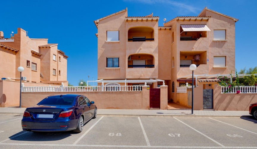 Återförsäljning - Bungalow -
Torrevieja - Torrejón