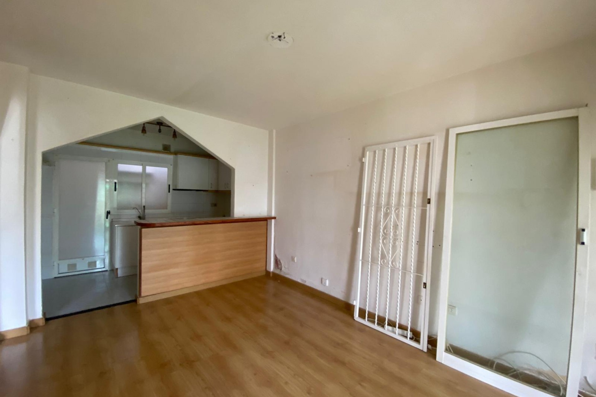 Återförsäljning - Bungalow -
Torrevieja - Torretas