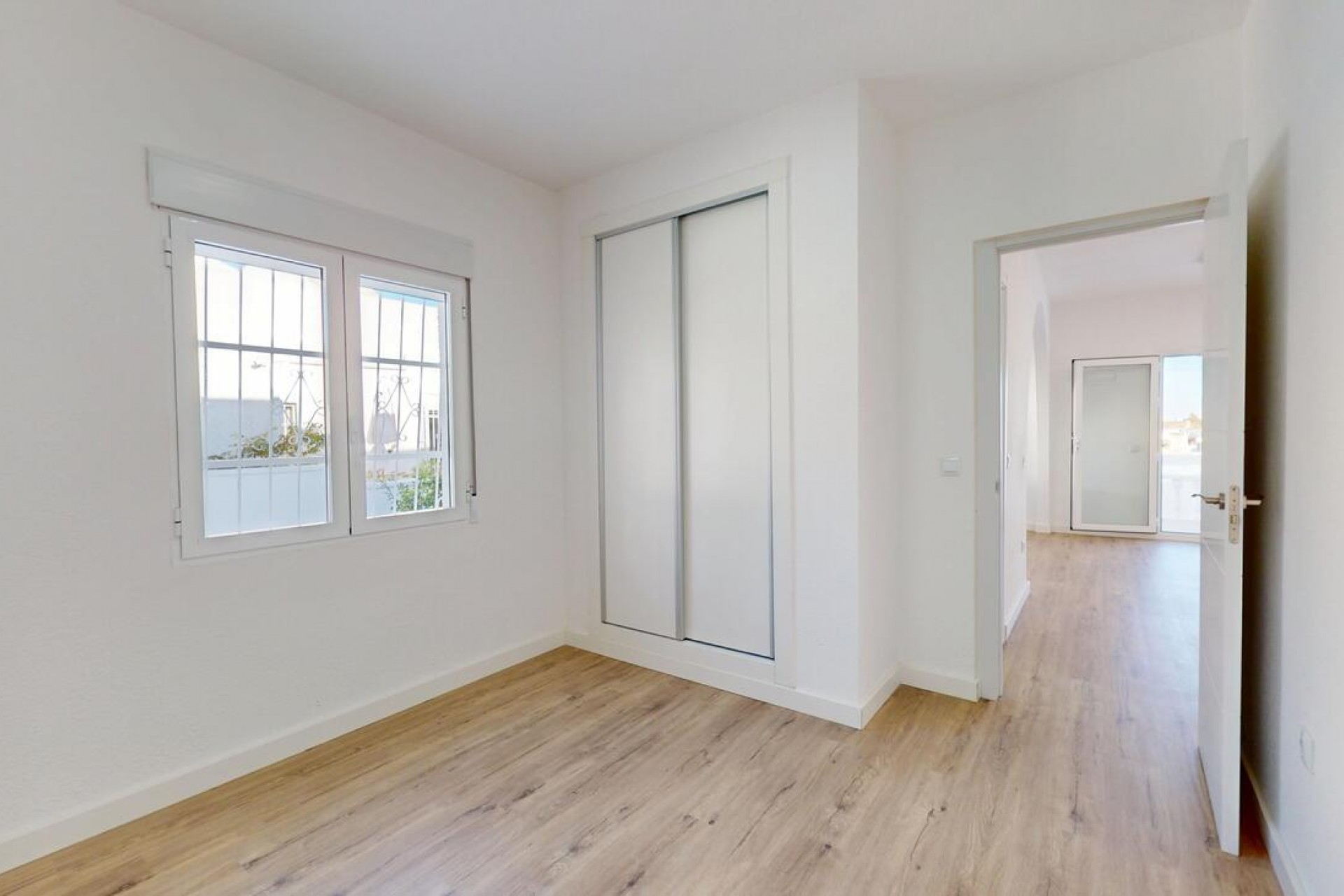 Återförsäljning - Bungalow -
Villamartin - Costa Blanca