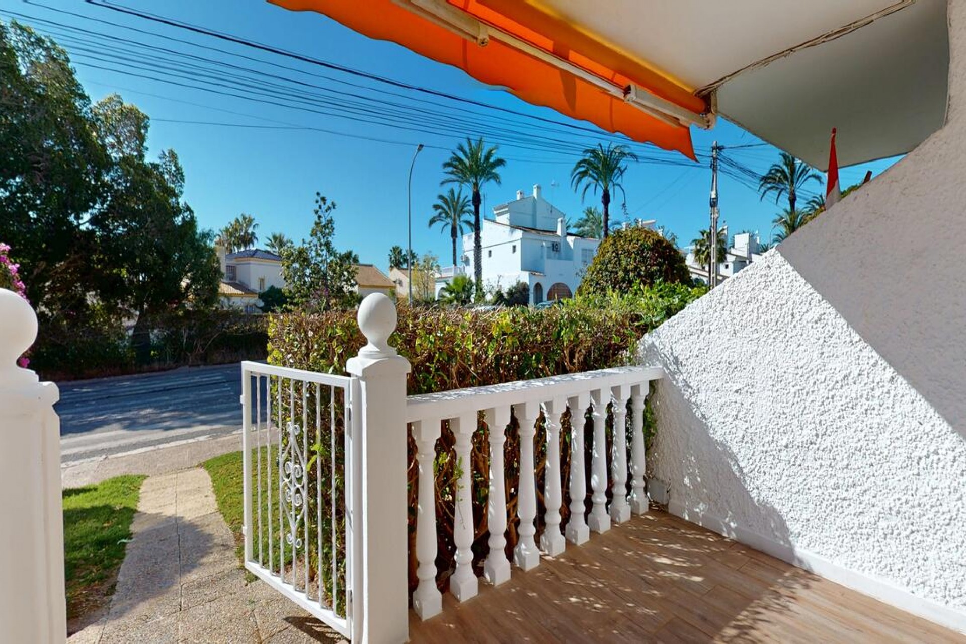 Återförsäljning - Bungalow -
Villamartin - Costa Blanca