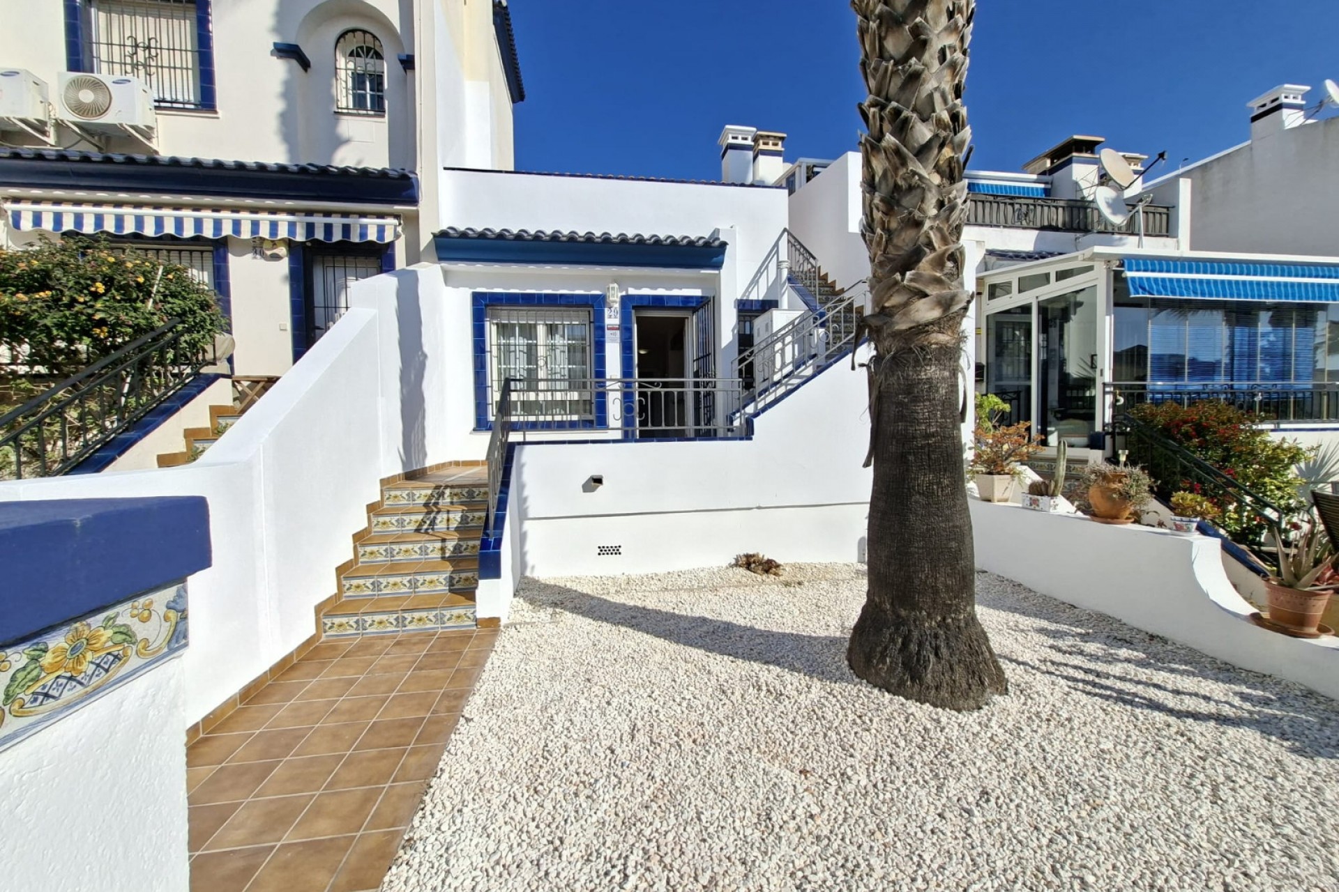 Återförsäljning - Bungalow -
Villamartin - Costa Blanca
