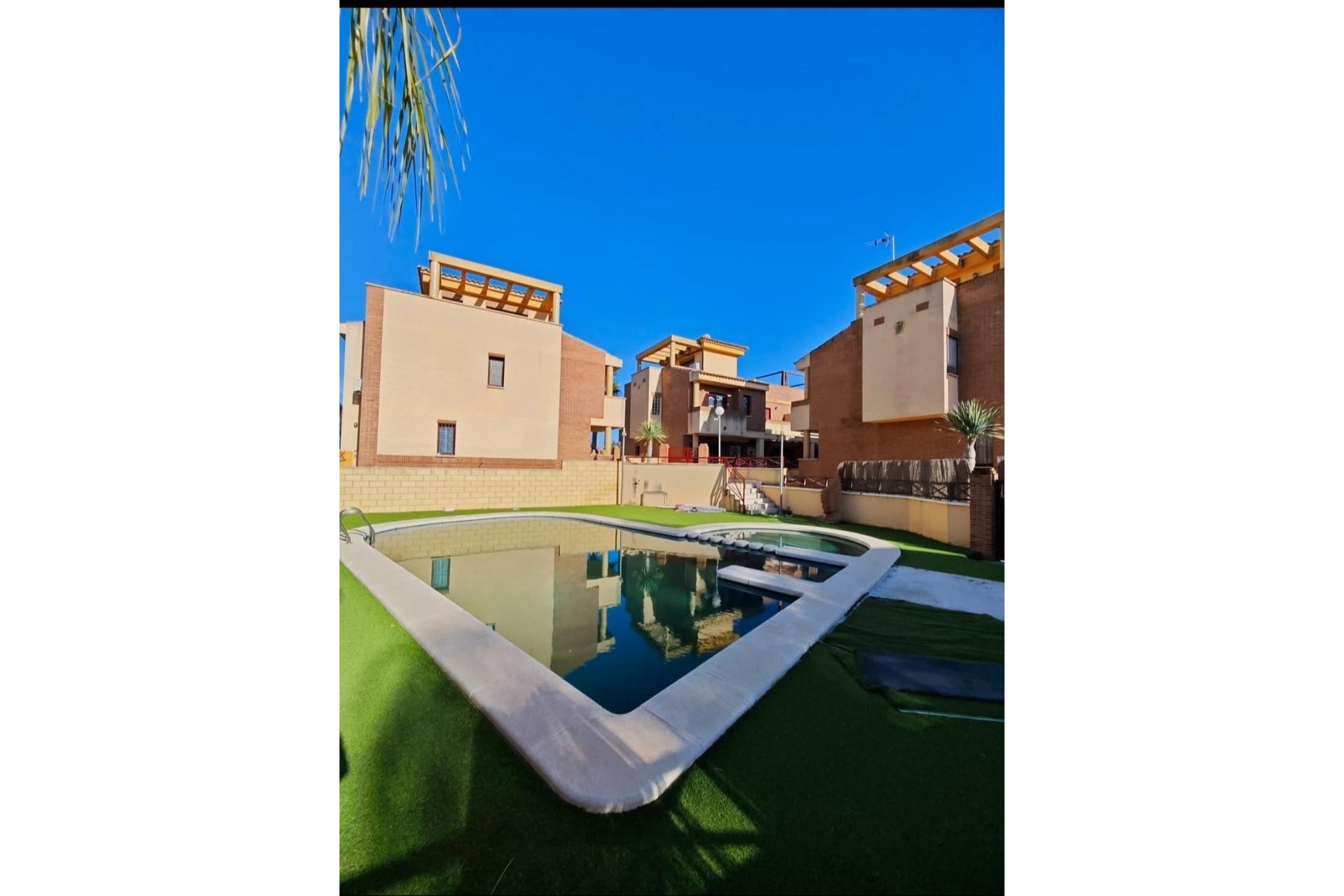 Återförsäljning - Duplex -
Benferri - Comunidad Valenciana