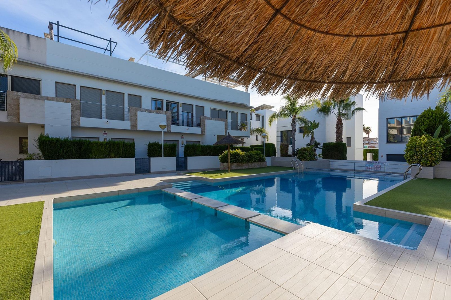 Återförsäljning - Duplex -
Ciudad Quesada - Costa Blanca Sur