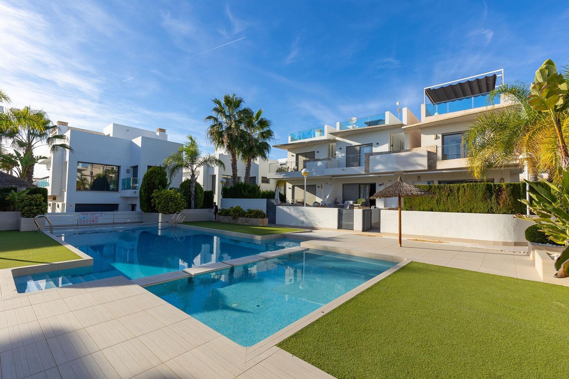 Återförsäljning - Duplex -
Ciudad Quesada - Costa Blanca Sur