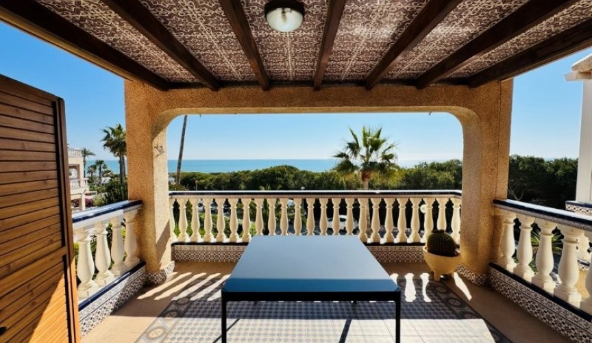 Återförsäljning - Duplex -
Guardamar del Segura - Costa Blanca