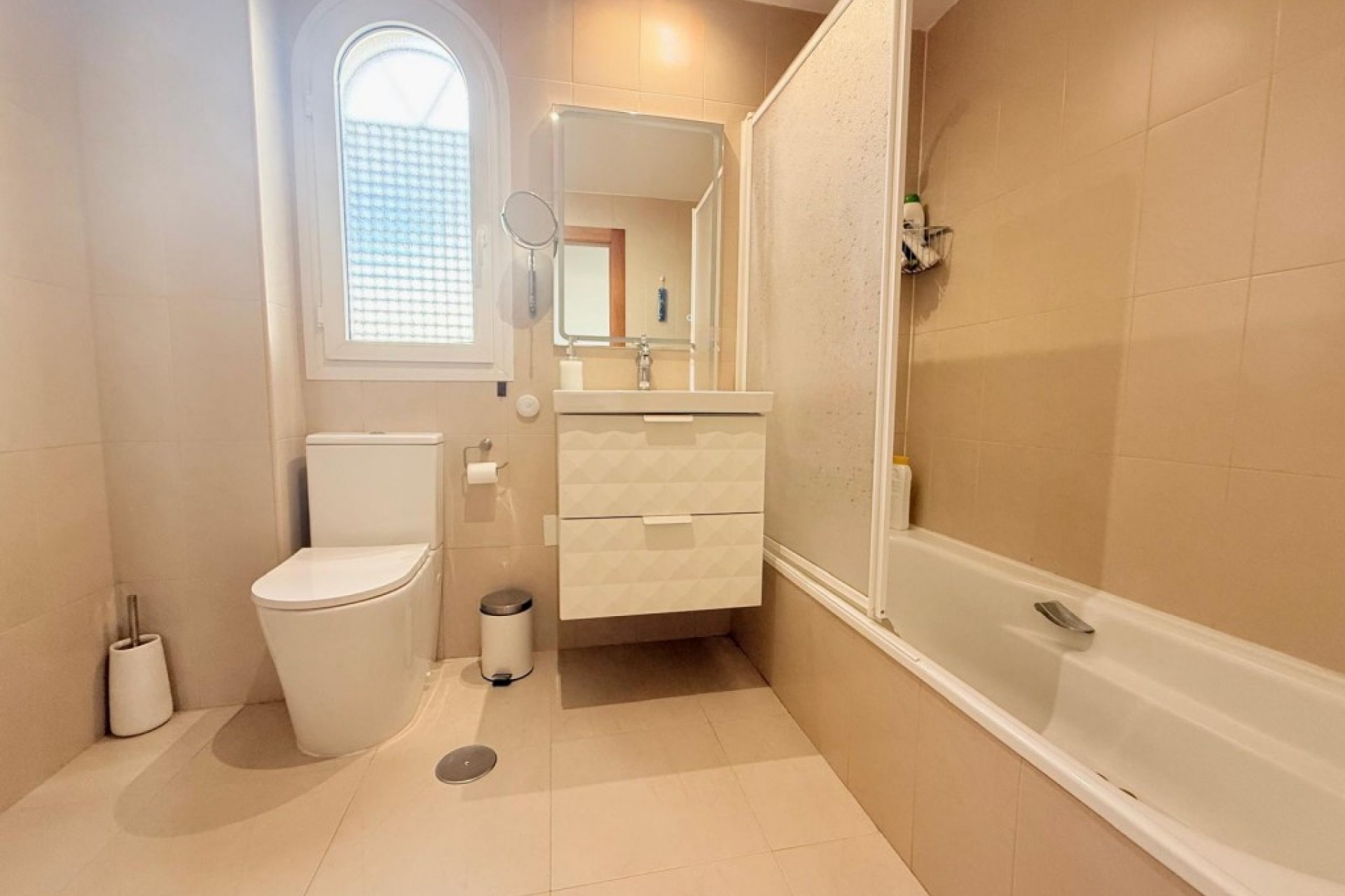 Återförsäljning - Duplex -
Hacienda Riquelme Golf Resort - Inland