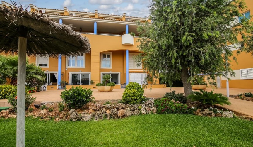 Återförsäljning - Duplex -
Jávea - Costa Blanca