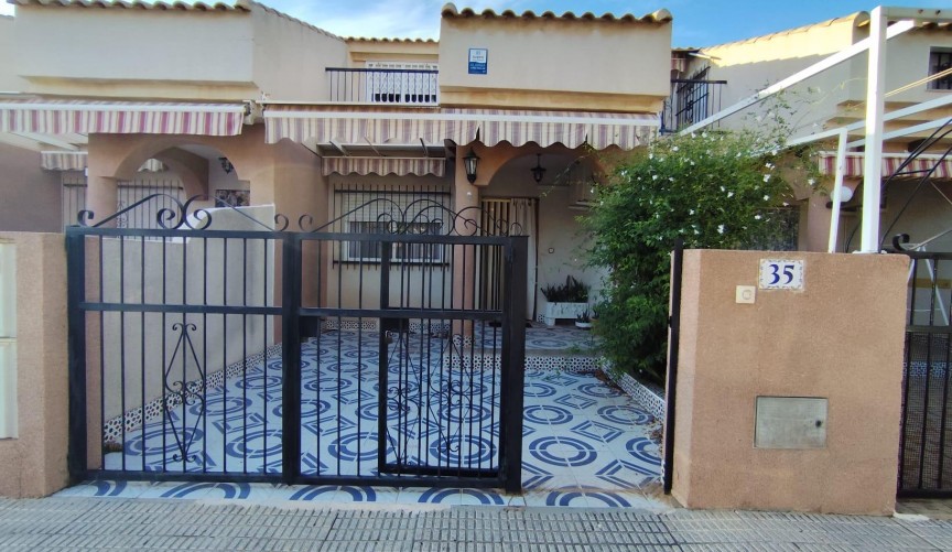 Återförsäljning - Duplex -
Los Alcazares - Nueva Marbella