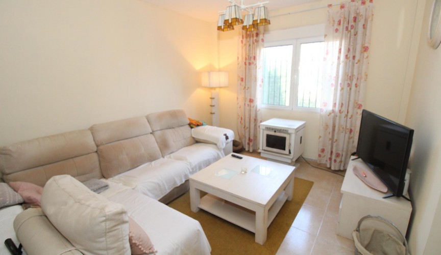 Återförsäljning - Duplex -
Los Alcazares - Serena Golf