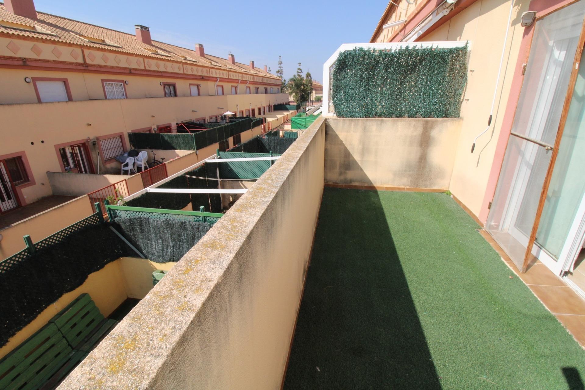 Återförsäljning - Duplex -
Los Alcazares - Serena Golf
