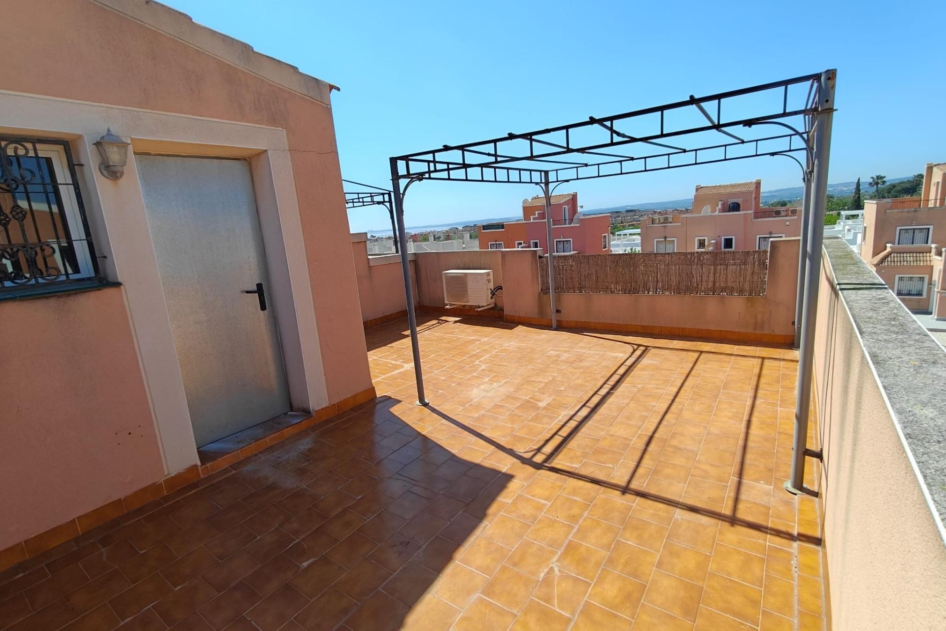 Återförsäljning - Duplex -
Los Montesinos - Costa Blanca Sur