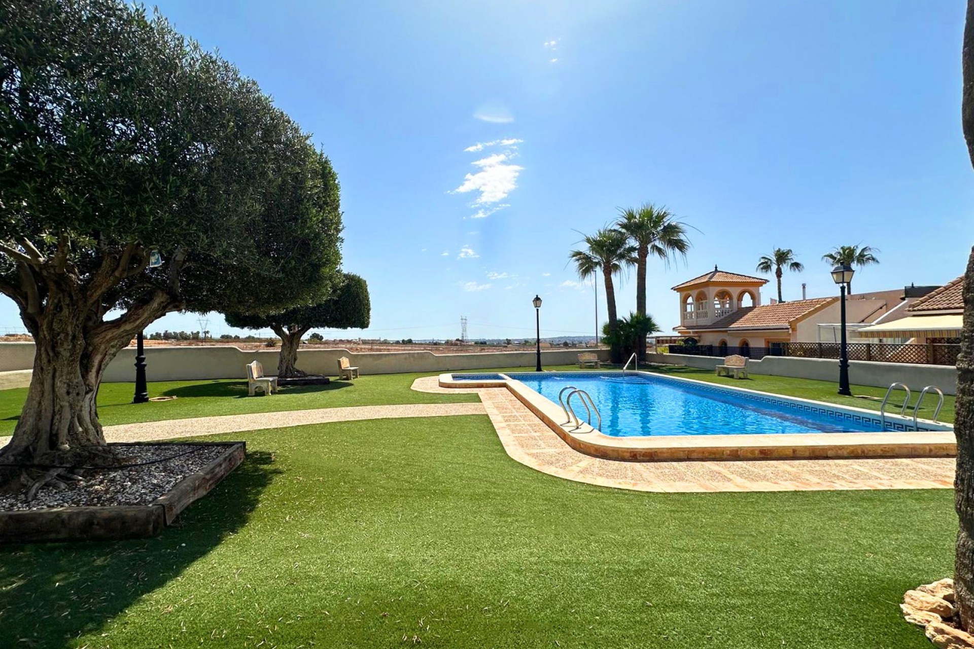 Återförsäljning - Duplex -
Los Montesinos - Costa Blanca