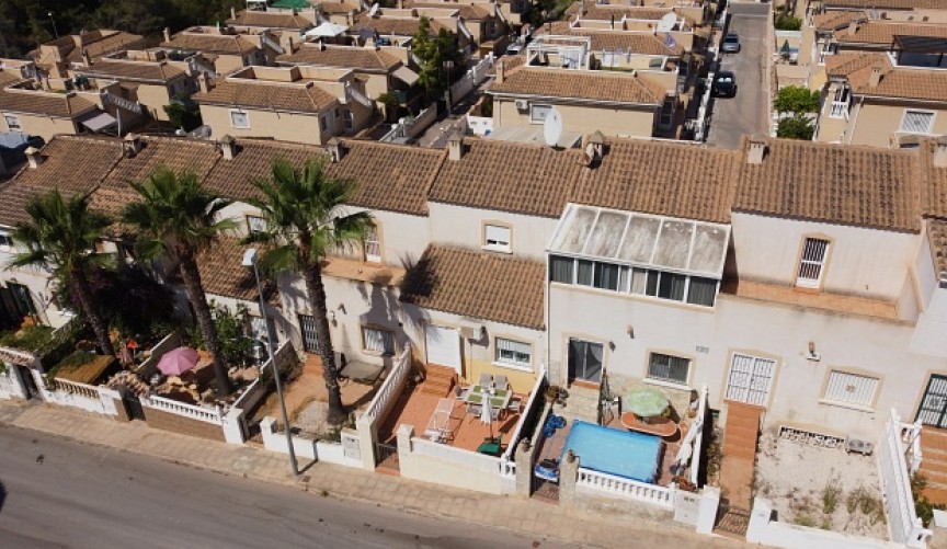 Återförsäljning - Duplex -
Orihuela Costa - Costa Blanca