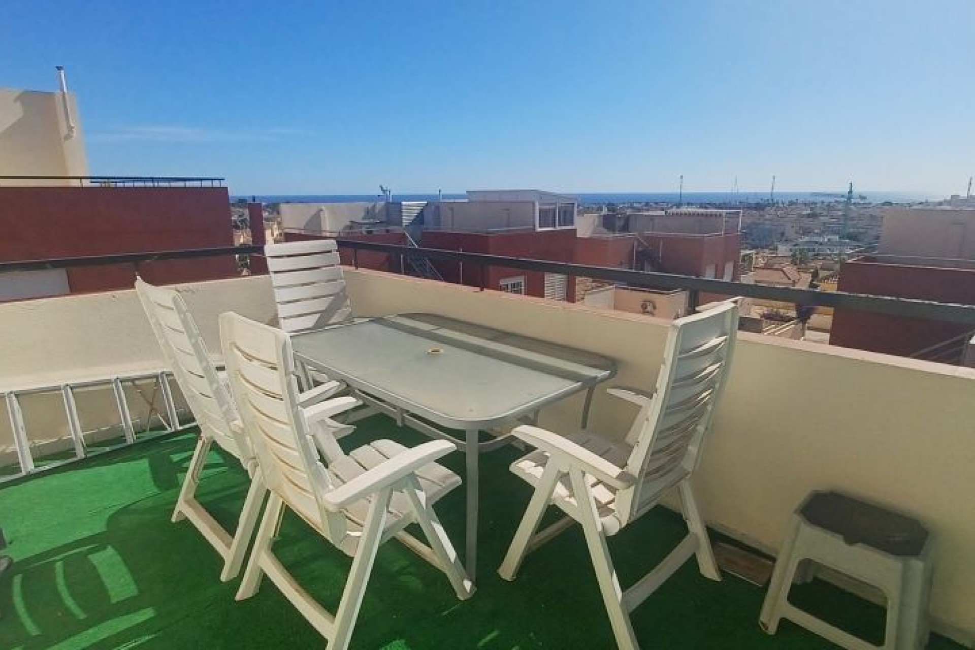 Återförsäljning - Duplex -
Orihuela Costa - Costa Blanca