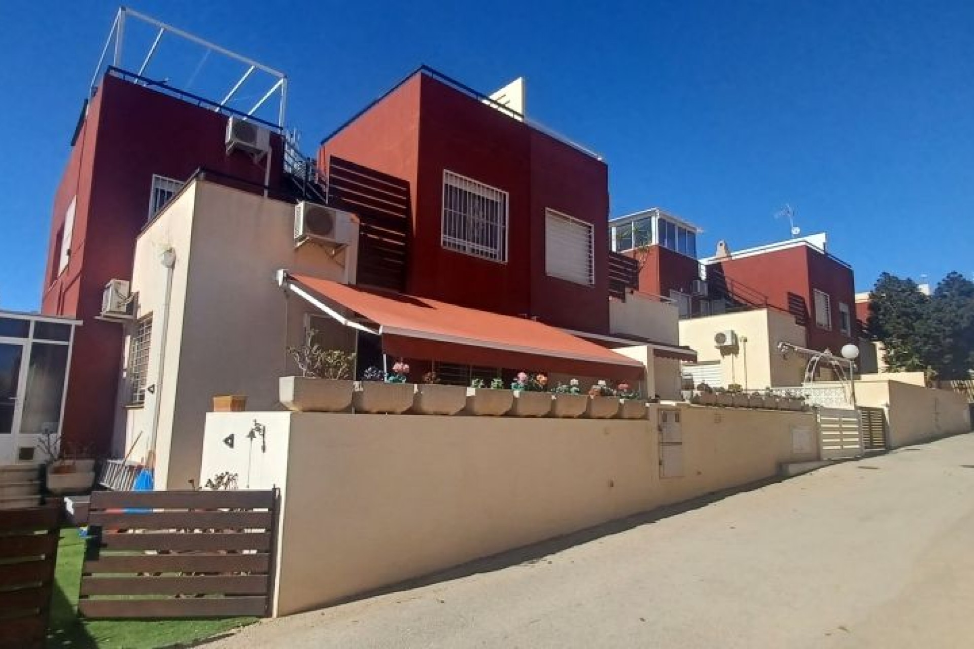 Återförsäljning - Duplex -
Orihuela Costa - Costa Blanca