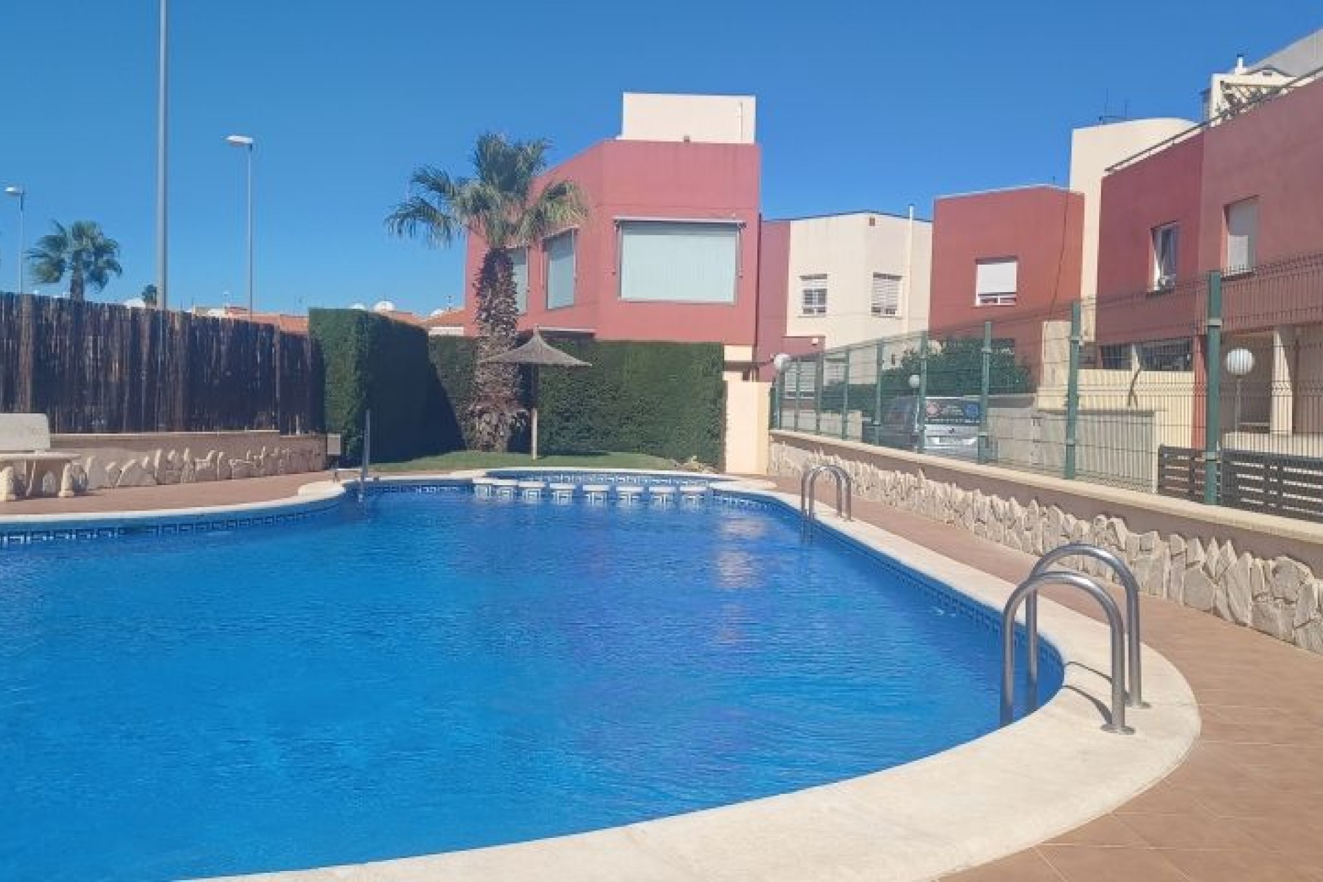 Återförsäljning - Duplex -
Orihuela Costa - Costa Blanca