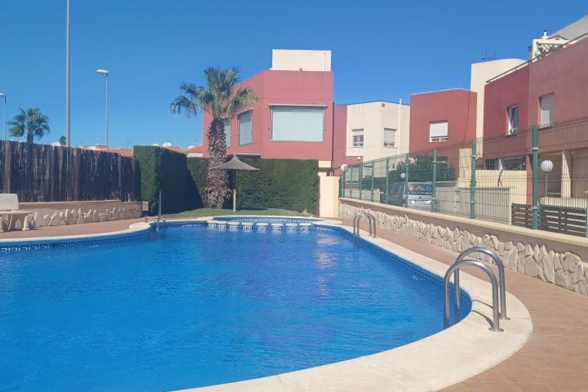 Återförsäljning - Duplex -
Orihuela Costa - Costa Blanca