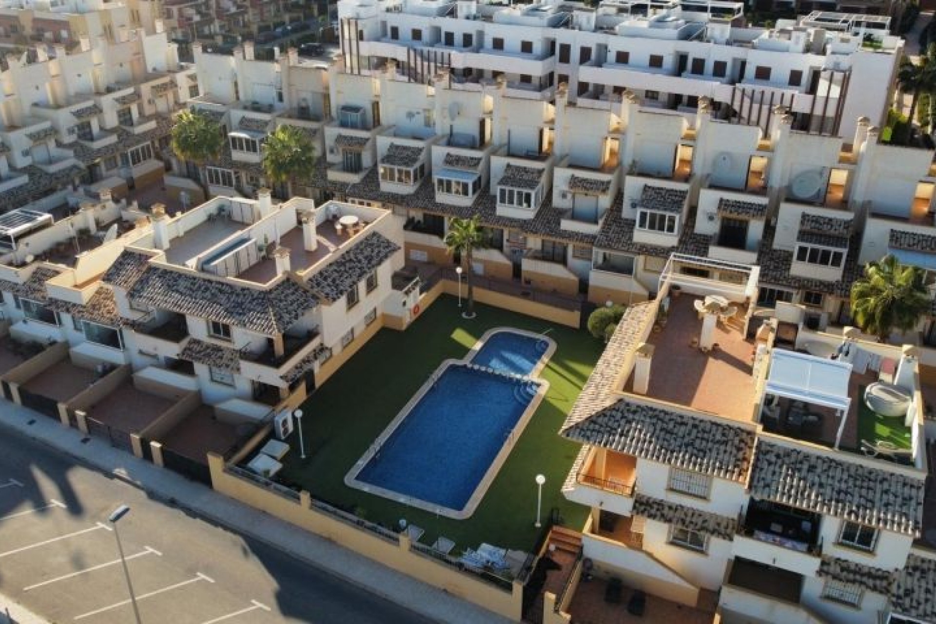 Återförsäljning - Duplex -
Orihuela Costa - Costa Blanca