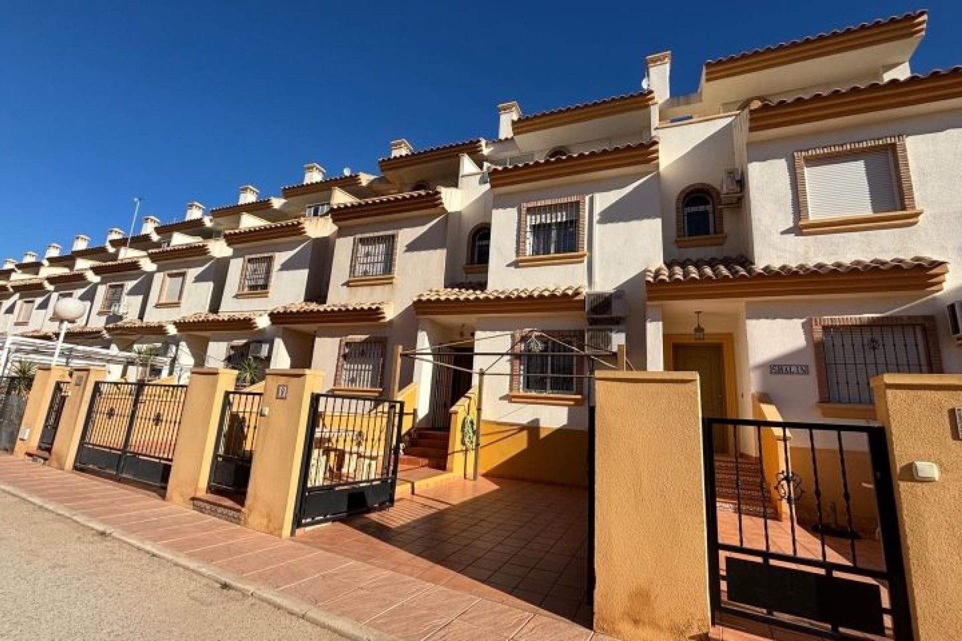 Återförsäljning - Duplex -
Orihuela Costa - Costa Blanca