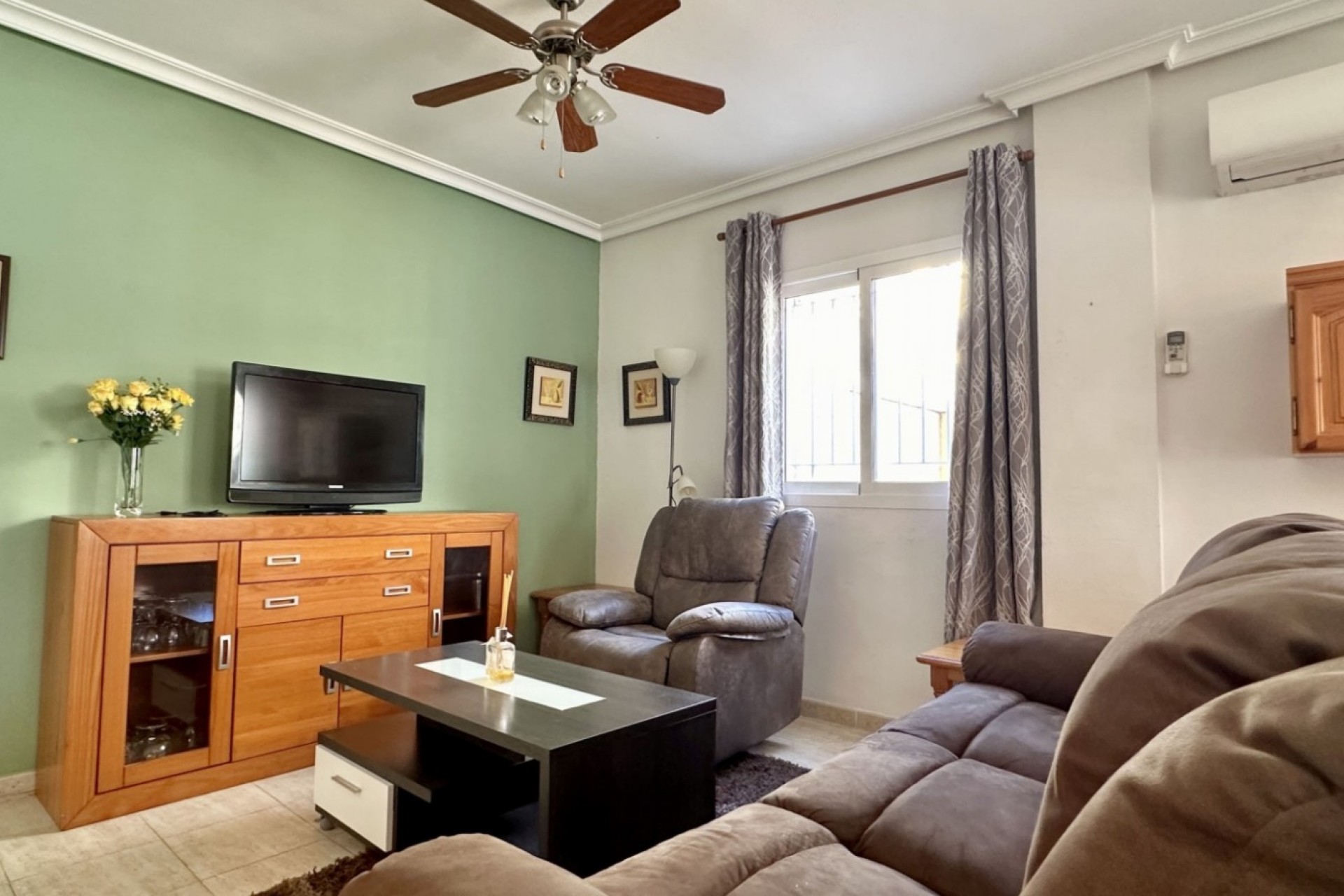 Återförsäljning - Duplex -
Orihuela Costa - Costa Blanca