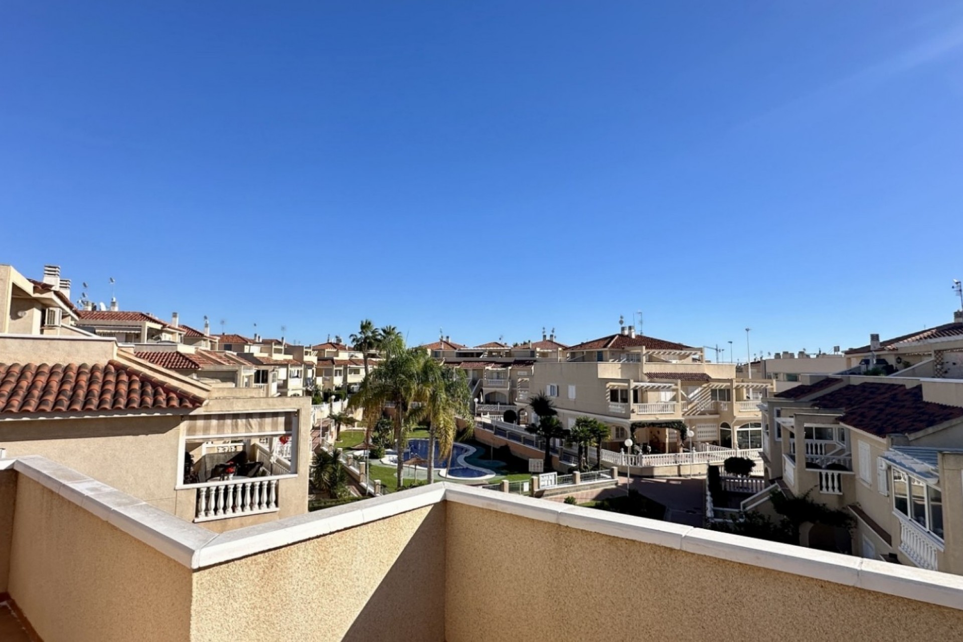 Återförsäljning - Duplex -
Orihuela Costa - Costa Blanca