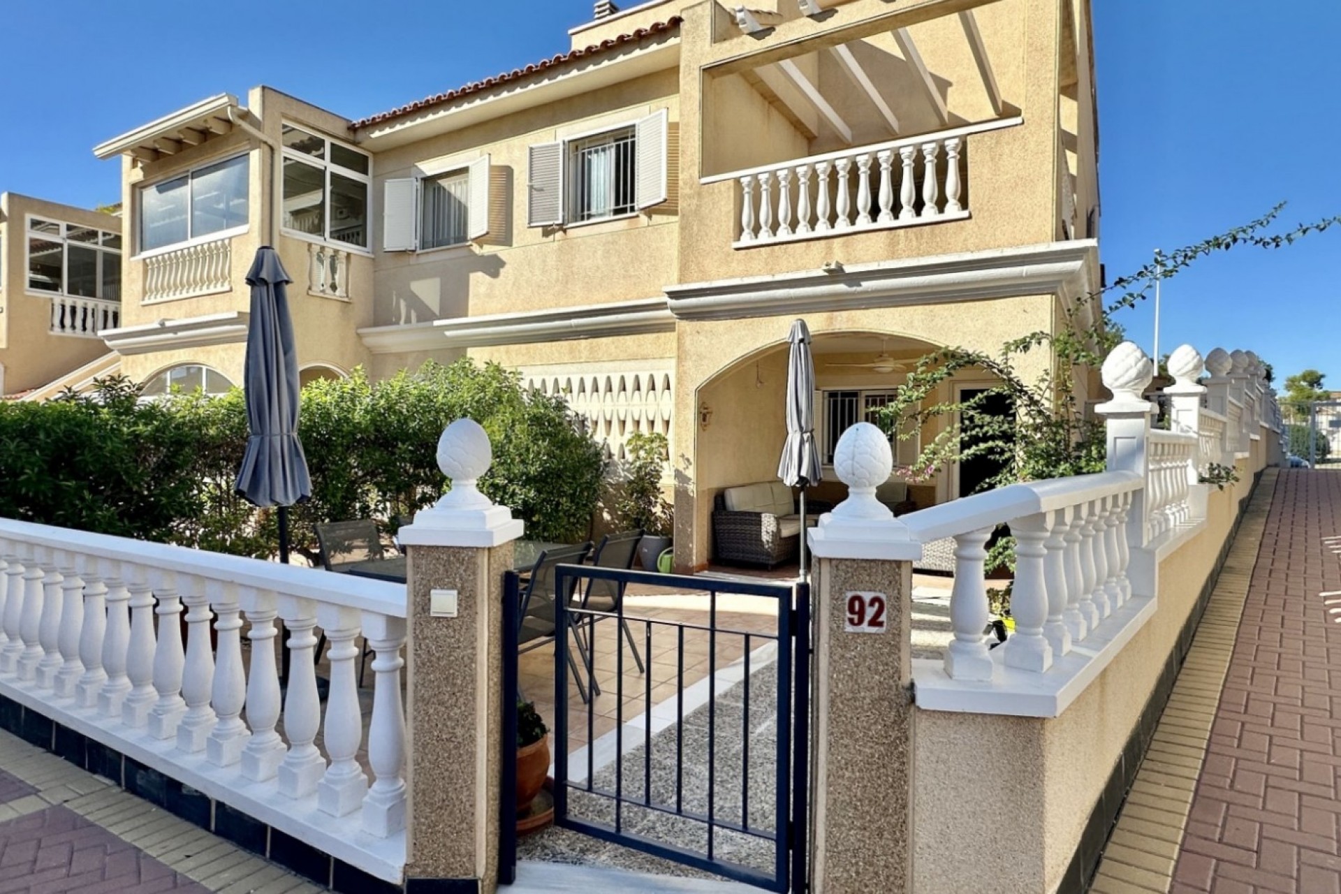Återförsäljning - Duplex -
Orihuela Costa - Costa Blanca