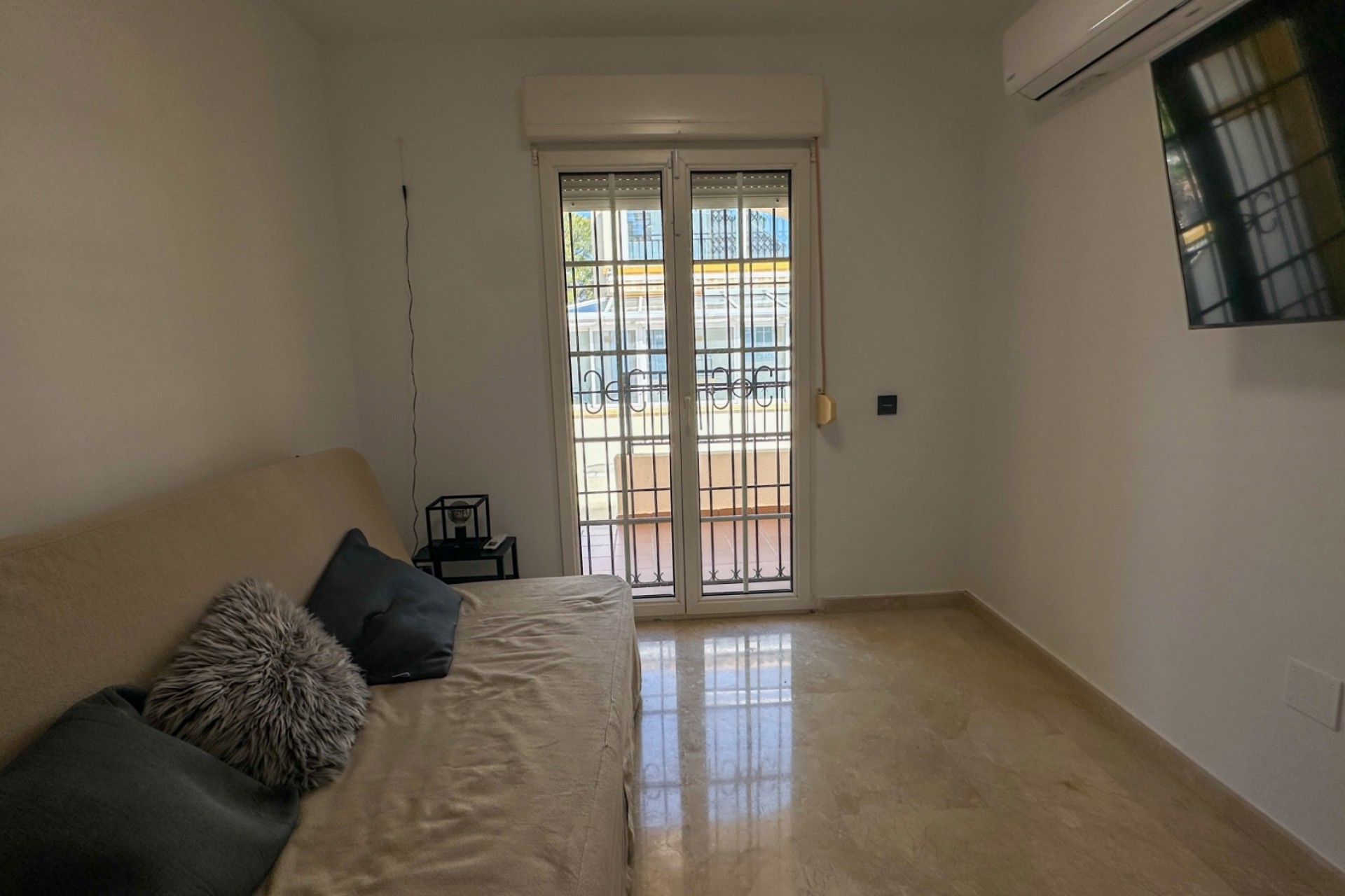 Återförsäljning - Duplex -
Orihuela Costa - Costa Blanca