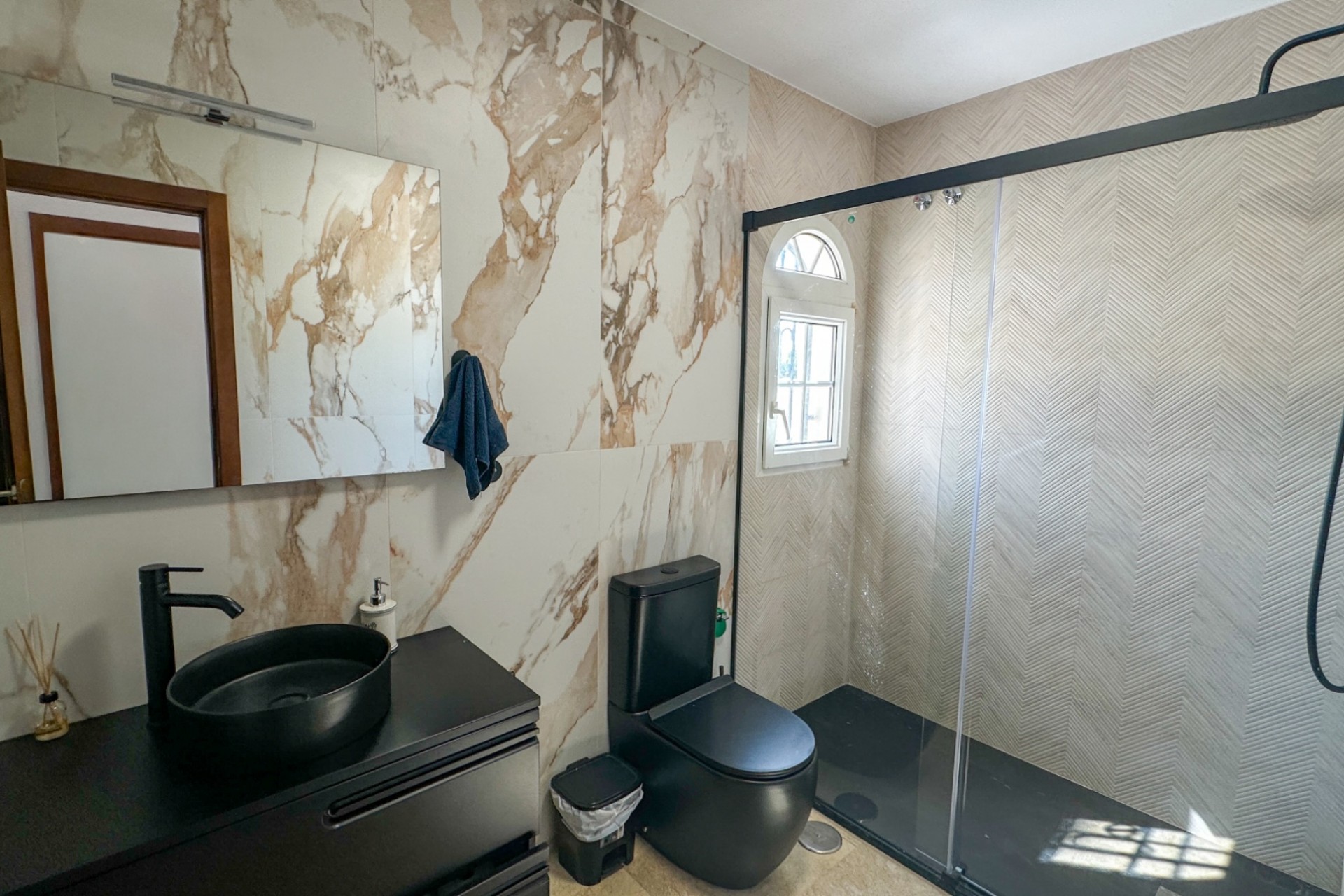 Återförsäljning - Duplex -
Orihuela Costa - Costa Blanca