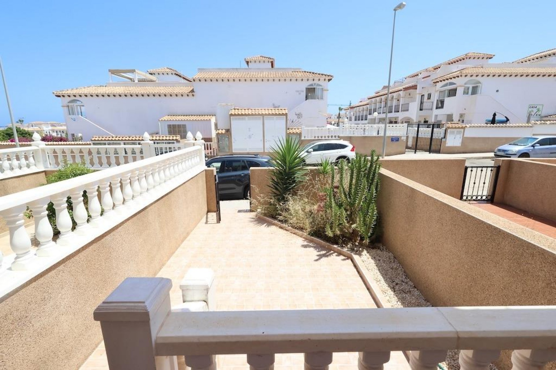 Återförsäljning - Duplex -
Orihuela Costa - Costa Blanca