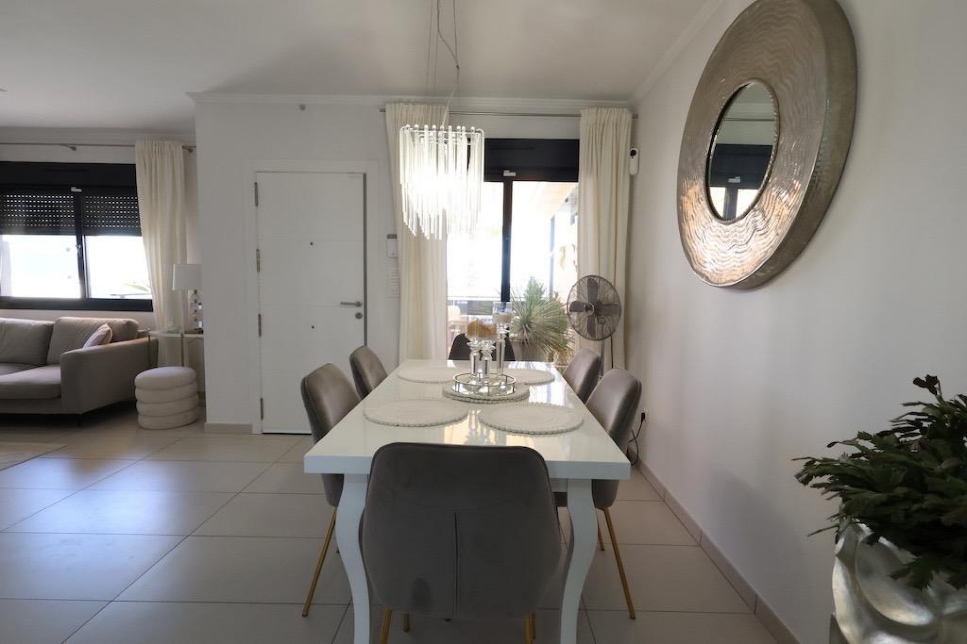 Återförsäljning - Duplex -
Orihuela Costa - Costa Blanca